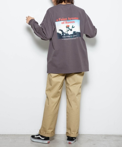 WEGO（ウィゴー）の「WEGO/グラフィックアソートロンT（Tシャツ/カットソー・レディース・ブラック/ブルー/アイボリー/ホワイト系その他/グリーン系その他/ブルー系その他/ダークグリーン/サックスブルー/ホワイト/スミクロ・FREE）」の16枚目の写真