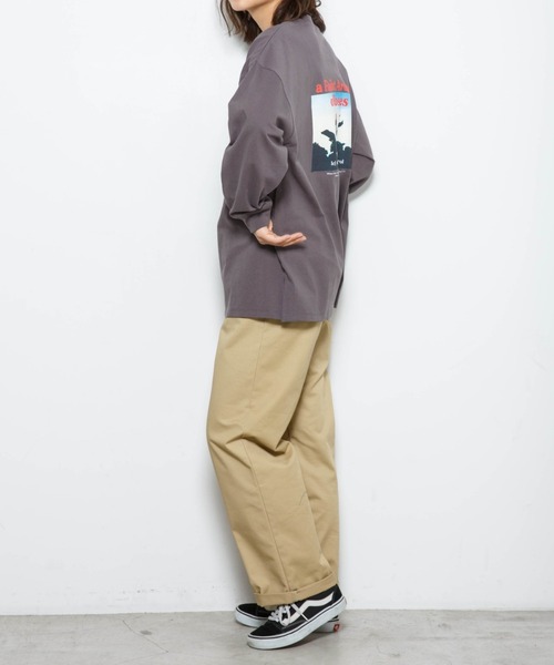 WEGO（ウィゴー）の「WEGO/グラフィックアソートロンT（Tシャツ/カットソー・レディース・ブラック/ブルー/アイボリー/ホワイト系その他/グリーン系その他/ブルー系その他/ダークグリーン/サックスブルー/ホワイト/スミクロ・FREE）」の18枚目の写真