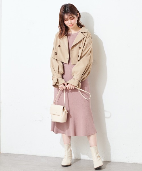 natural couture(ナチュラルクチュール)の「ぽわん袖切り替えワンピース(ワンピース・レディース・ブラック/モカ/ベージュ系その他・FREE)」の22枚目の写真