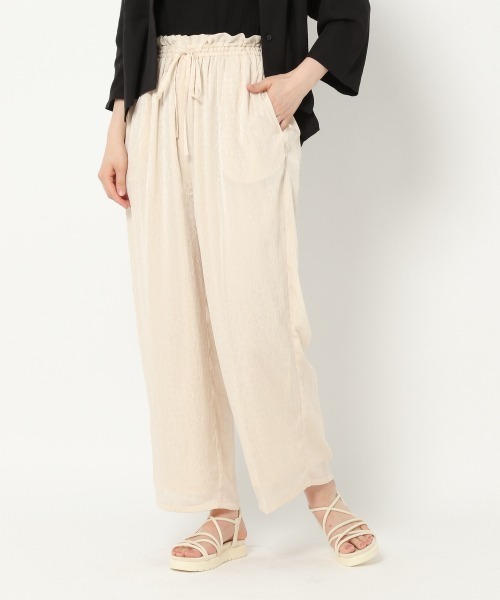 mysty woman（ミスティウーマン）の「サテンジャガードイージーパンツ 943350（その他パンツ・レディース・アイボリー/ブラック/グレー・FREE）」の6枚目の写真