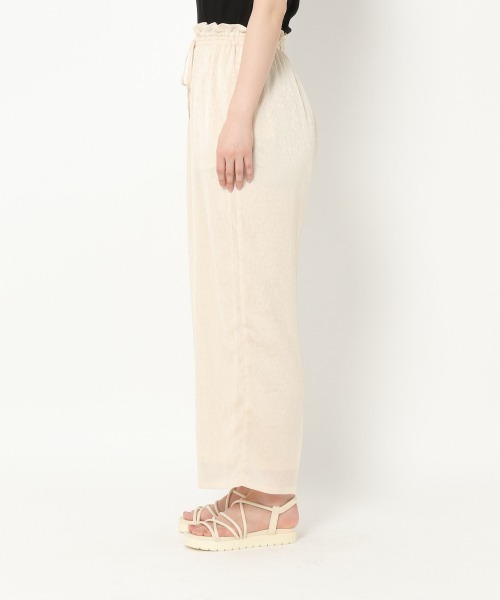 mysty woman（ミスティウーマン）の「サテンジャガードイージーパンツ 943350（その他パンツ・レディース・アイボリー/ブラック/グレー・FREE）」の4枚目の写真