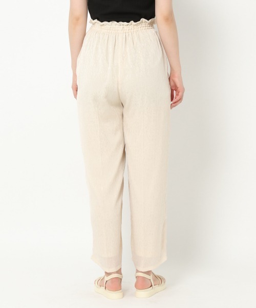 mysty woman（ミスティウーマン）の「サテンジャガードイージーパンツ 943350（その他パンツ・レディース・アイボリー/ブラック/グレー・FREE）」の17枚目の写真