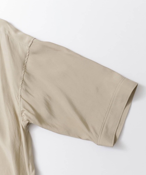 WORK NOT WORK URBAN RESEARCH（ワークノットワークアーバンリサーチ）の「ヴィンテージサテンレイバーシャツ∴（カーディガン/ボレロ・レディース・グリーン・FREE）」の3枚目の写真