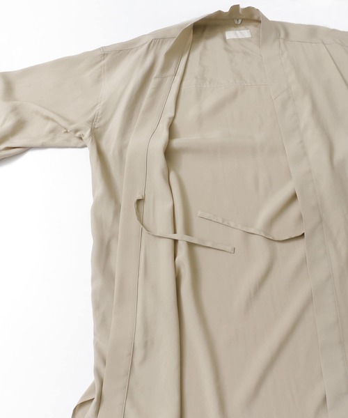 WORK NOT WORK URBAN RESEARCH（ワークノットワークアーバンリサーチ）の「ヴィンテージサテンレイバーシャツ∴（カーディガン/ボレロ・レディース・グリーン・FREE）」の5枚目の写真