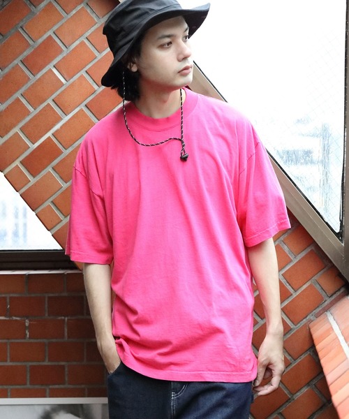 LOS ANGELES APPAREL（ロサンゼルスアパレル）の「LOS ANGELS APPAREL 6.5oz半袖Ｔシャツ（Tシャツ/カットソー・メンズ・ホワイト/ブラック/ネイビー/オフホワイト/ホワイト系その他/ブラック系その他/グリーン系その他/オレンジ系その他/ゴールド/パープル/レッド系その他/フューシャピンク/ライトピンク/ブルー系その他・MEDIUM/X-LARGE/LARGE）」の11枚目の写真