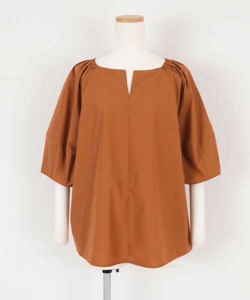 titivate(ティティベイト)の「パフスリーブキーネックブラウス(シャツ/ブラウス・レディース・ブラック/パープル/ブラウン/オフホワイト・F)」の17枚目の写真