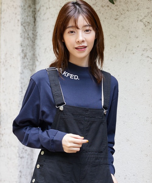 MILKFED.（ミルクフェド）の「EMBROIDERED LOGO HIGH NECK TOP（Tシャツ/カットソー・レディース・ホワイト/ライトブルー/ブラック/ベージュ/ネイビー・ONE SIZE）」の5枚目の写真