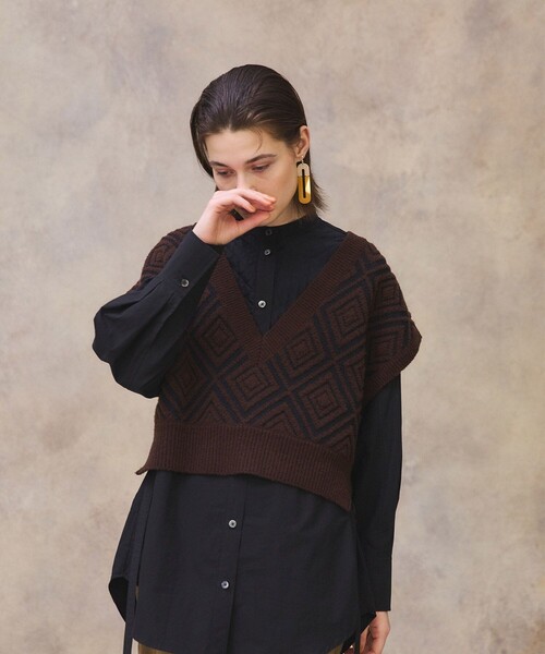 PUBLIC TOKYO（パブリックトウキョウ）の「ダイヤブークレベスト（ベスト・レディース・ブラウン/アイボリー・FREE）」の9枚目の写真