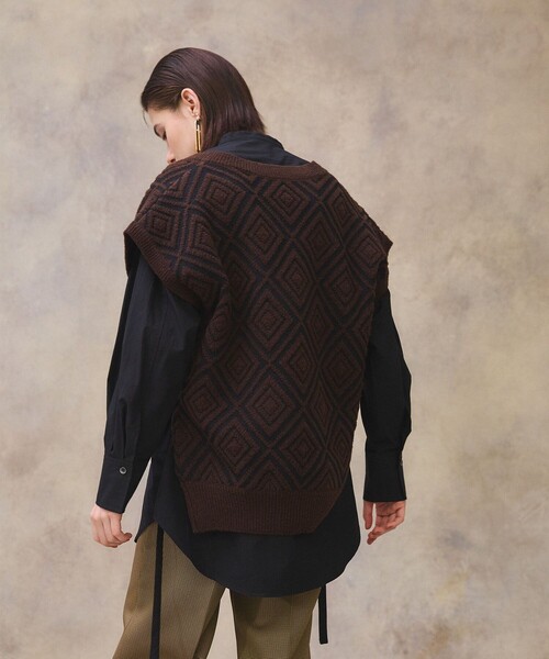 PUBLIC TOKYO（パブリックトウキョウ）の「ダイヤブークレベスト（ベスト・レディース・ブラウン/アイボリー・FREE）」の7枚目の写真