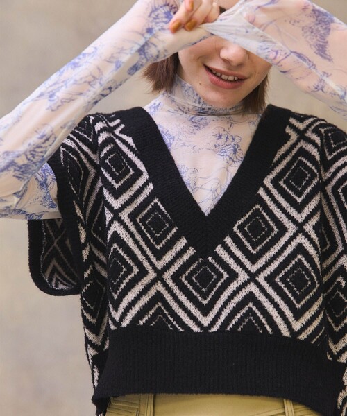 PUBLIC TOKYO（パブリックトウキョウ）の「ダイヤブークレベスト（ベスト・レディース・ブラウン/アイボリー・FREE）」の8枚目の写真