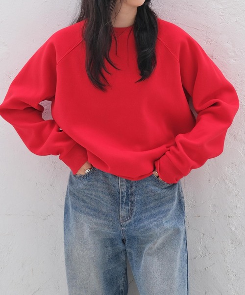 AKTE(アクテ)の「ラグランスリーブスウェットプルオーバー(スウェット・レディース・ホワイト/ブラック/ピンク/オレンジ/ベビーピンク/ブルー/チャコールグレー/イエロー/ライトグレー/ライトブルー/グレイッシュベージュ/レッド/ライトベージュ/ライラック・FREE)」の17枚目の写真