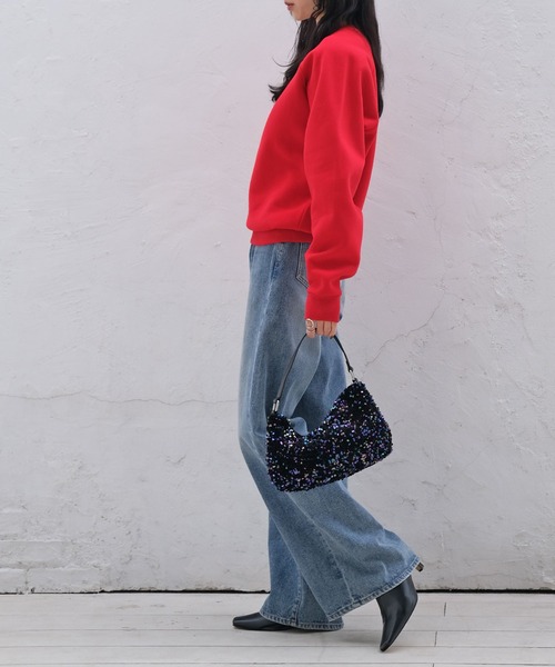 AKTE(アクテ)の「ラグランスリーブスウェットプルオーバー(スウェット・レディース・ホワイト/ブラック/ピンク/オレンジ/ベビーピンク/ブルー/チャコールグレー/イエロー/ライトグレー/ライトブルー/グレイッシュベージュ/レッド/ライトベージュ/ライラック・FREE)」の19枚目の写真