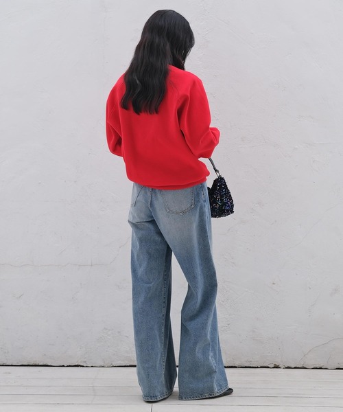 AKTE(アクテ)の「ラグランスリーブスウェットプルオーバー(スウェット・レディース・ホワイト/ブラック/ピンク/オレンジ/ベビーピンク/ブルー/チャコールグレー/イエロー/ライトグレー/ライトブルー/グレイッシュベージュ/レッド/ライトベージュ/ライラック・FREE)」の20枚目の写真