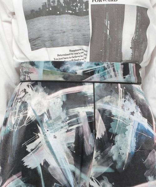 PAGEBOY（ページボーイ）の「キャンバスアートフレアスカート（スカート・レディース・ブラック系その他/ホワイト系その他・FREE）」の9枚目の写真