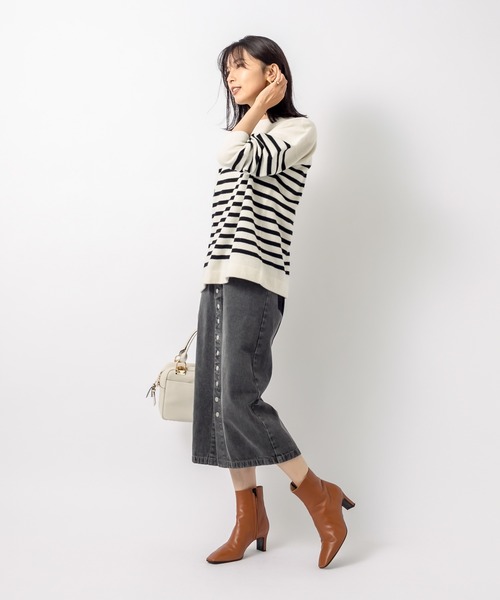 RIVE DROITE(リヴドロワ)の「大人の女性を美しく見せる フロントボタンデニムスカート(デニムスカート・レディース・ブラック/ブルー・38/36)」の16枚目の写真