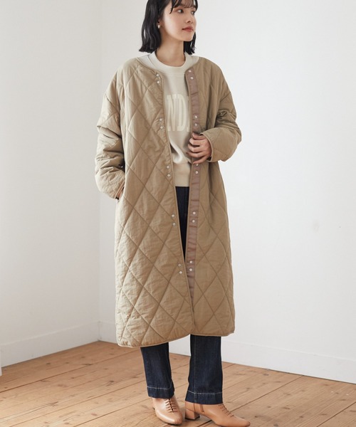 Green Parks(グリーンパークス)の「キルトロングコート*(その他アウター・レディース・イエロー/カーキ/ベージュ/ブラック・FREE)」の3枚目の写真