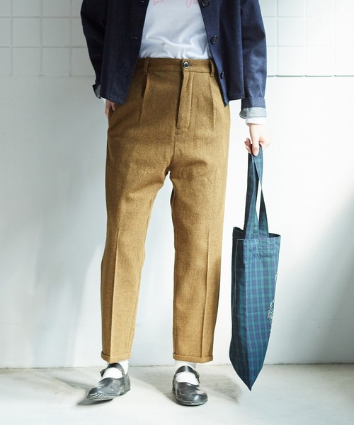 bulle de savon(ビュルデサボン)の「Recycle wool Twill パンツ(スラックス・レディース・ネイビー/マスタード・FREE)」の2枚目の写真