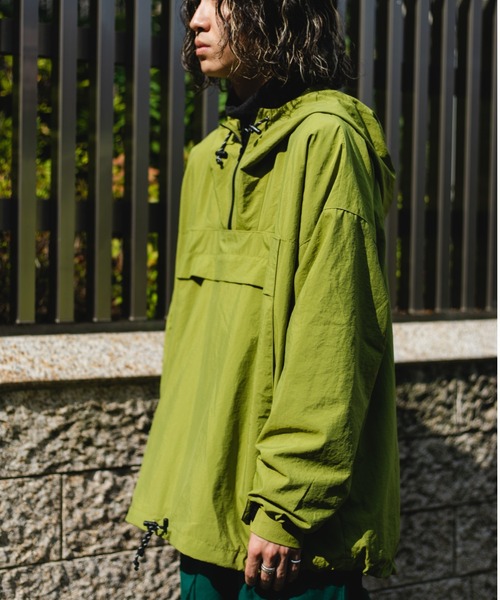 BROKEN BASE（ブロークンベース）の「ハーフジップナイロンアノラックパーカー（ブルゾン・メンズ・ホワイト/グリーン/オレンジ・MEDIUM/LARGE）」の10枚目の写真