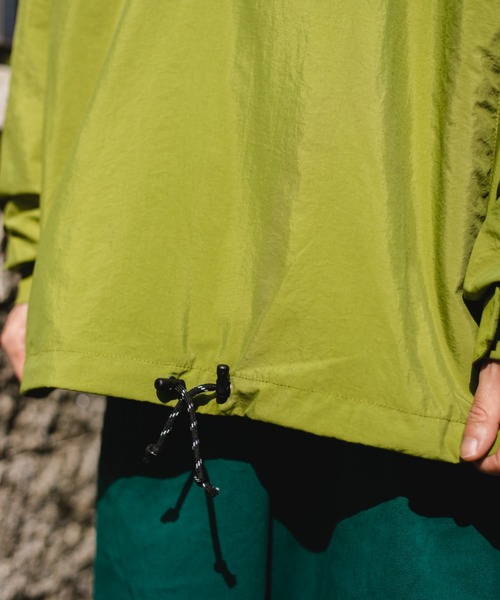 BROKEN BASE（ブロークンベース）の「ハーフジップナイロンアノラックパーカー（ブルゾン・メンズ・ホワイト/グリーン/オレンジ・MEDIUM/LARGE）」の14枚目の写真