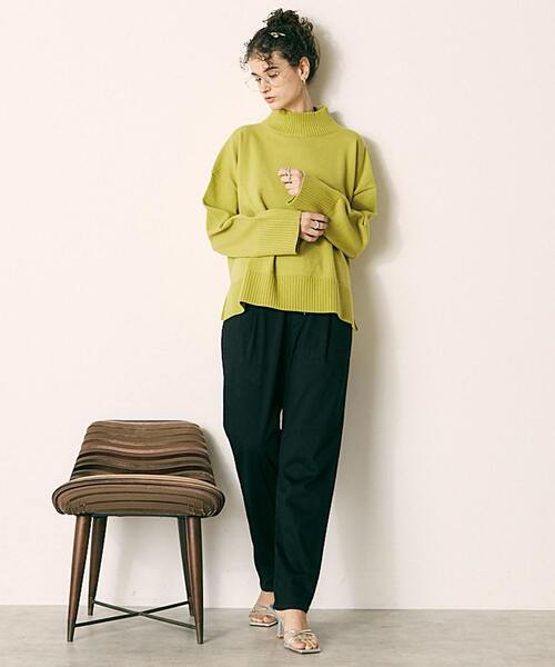 SOFFITTO(ソフィット)の「ドローストリングテーパードパンツ(スラックス・レディース・ライトグレー/カーキ/ブラック・2/3/4)」の6枚目の写真