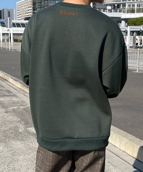 PairPair(ペアペア)の「アソート柄スウェットプルオーバー(ユニセックス)(スウェット・レディース・ダークグリーン/ベージュ/ブルー・フリー)」の20枚目の写真