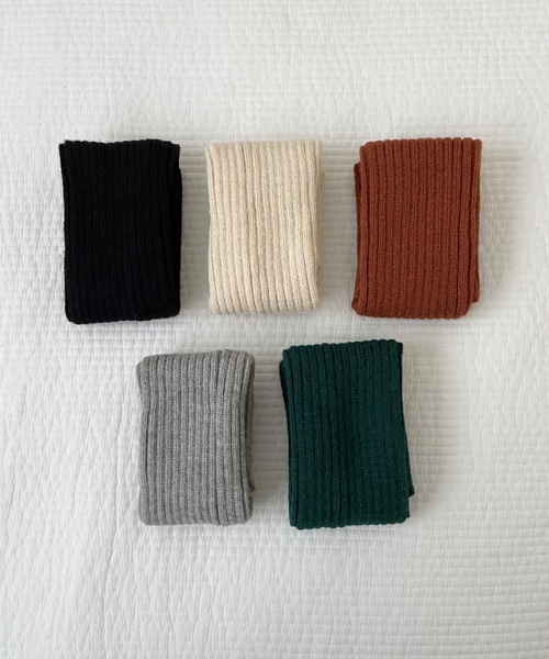 Didot.showroom(ディドット ショールーム)の「リブニットアームウォーマー(アームカバー・レディース・ブラック/アイボリー/ブラウン/グレー/グリーン/モカ/イエロー/ミント/ピンク・FREE)」の10枚目の写真