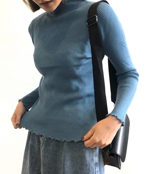 Kotoe(コトエ)の「フリルモックネックリブニット(ニット/セーター・レディース・ホワイト/ブラック/グレー/ブルー/グリーン・FREE)」の1枚目の写真