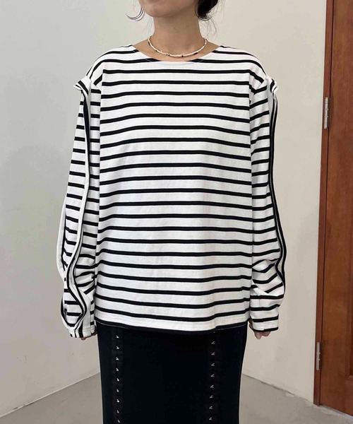 CAPRICIEUX LE'MAGE(カプリシューレマージュ)の「ボーダーフリル袖Tシャツ(Tシャツ/カットソー・レディース・ブラック/ベージュ/ブルー・FREE)」の4枚目の写真