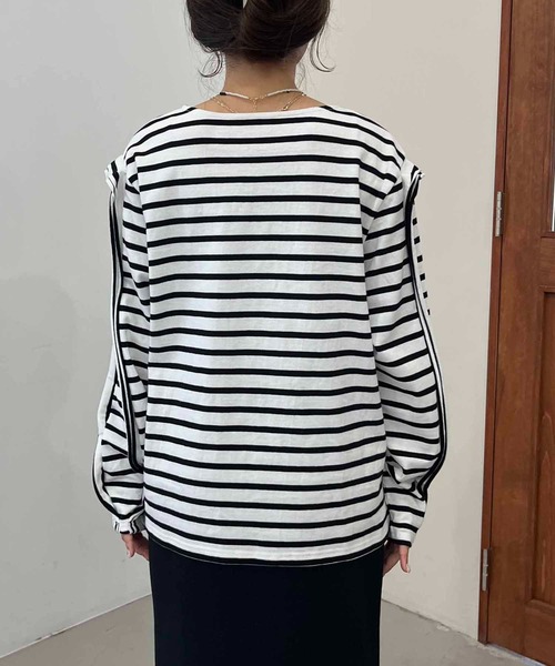 CAPRICIEUX LE'MAGE(カプリシューレマージュ)の「ボーダーフリル袖Tシャツ(Tシャツ/カットソー・レディース・ブラック/ベージュ/ブルー・FREE)」の6枚目の写真