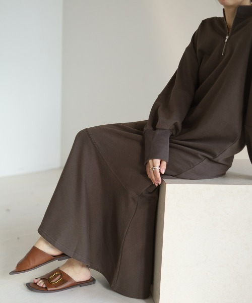 Bab（バブ）の「2WAYマーメイドスウェットワンピース（ワンピース・レディース・杢グレー/チャコールグレー/ライトグリーン・M）」の5枚目の写真