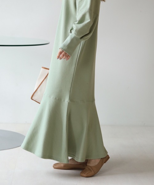 Bab（バブ）の「2WAYマーメイドスウェットワンピース（ワンピース・レディース・杢グレー/チャコールグレー/ライトグリーン・M）」の17枚目の写真