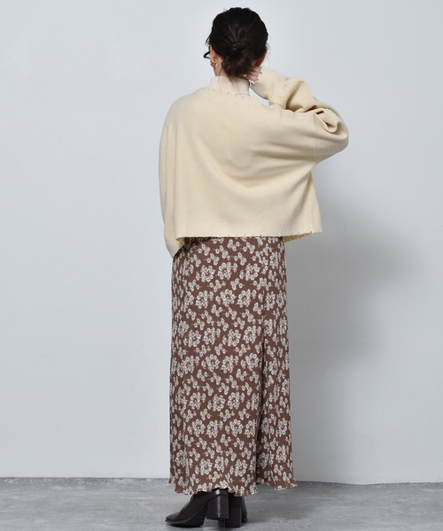 RETRO GIRL（レトロガール）の「カラーダメージニットカーデ（カーディガン/ボレロ・レディース・ブラック/オフホワイト/ピンク/オレンジ/ブルー/グリーン・FREE）」の15枚目の写真