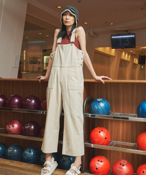 Auntie Rosa Holiday（アンティローザホリデー）の「オーバーサイズサロペット / サイズ展開あり（サロペット/オーバーオール・レディース・ブラック/アイボリー・MEDIUM/SMALL）」の20枚目の写真