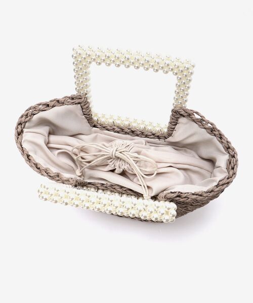 MAJESTIC LEGON（マジェスティックレゴン）の「パールハンドルかごbag（かごバッグ・レディース・アイボリー/グレイッシュベージュ・FREE）」の9枚目の写真