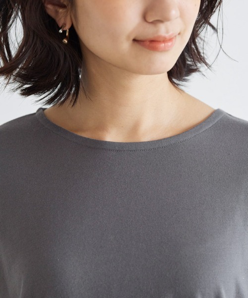 Pierrot(ピエロ)の「カフスチュニックロングスリーブTシャツ(Tシャツ/カットソー・レディース・ブラック/オフホワイト/チャコール・M/L)」の18枚目の写真