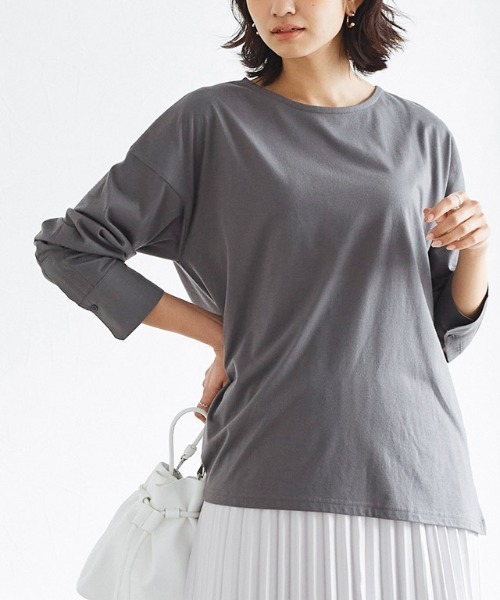 Pierrot(ピエロ)の「カフスチュニックロングスリーブTシャツ(Tシャツ/カットソー・レディース・ブラック/オフホワイト/チャコール・M/L)」の4枚目の写真