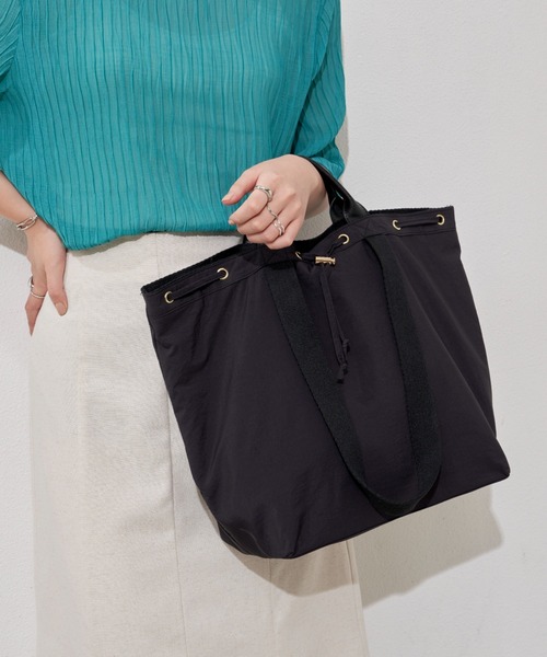 Aunt Marie's(アントマリーズ)の「バイカラーナイロントートバッグ / マザーズバッグ(マザーズバッグ・レディース・ブラック/ベージュ/アイボリー・FREE)」の18枚目の写真