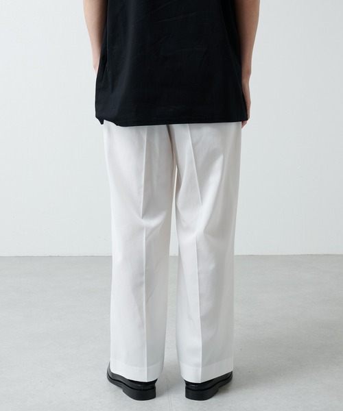 Lui's（ルイス）の「ハイツイストワイドストレートパンツ（スラックス・メンズ・ブラック/パープル/オフホワイト・SMALL/MEDIUM）」の7枚目の写真