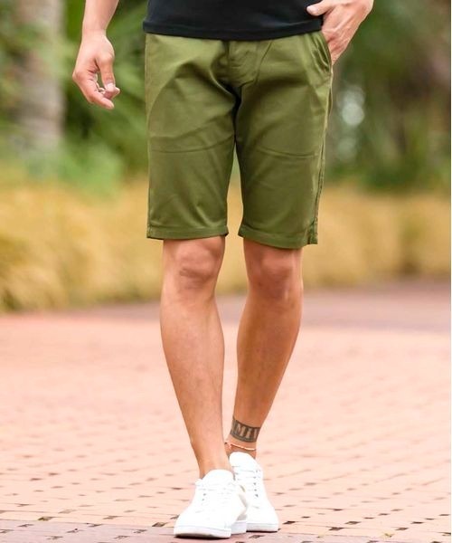 JILL BLAZE（ジルブレイズ）の「コットンツイル スマートシルエット カラーショーツ（チノパンツ・メンズ・ホワイト/チャコールグレー/ブラック/ベージュ/ネイビー/レッド/オリーブ/サックスブルー/オレンジ/キナリ/ライトピンク/マスタード/ライトイエロー/グリーン/ミント・LL/M/L）」の7枚目の写真