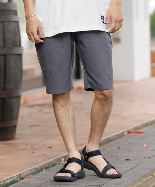 JILL BLAZE（ジルブレイズ）の「コットンツイル スマートシルエット カラーショーツ（チノパンツ・メンズ・ホワイト/チャコールグレー/ブラック/ベージュ/ネイビー/レッド/オリーブ/サックスブルー/オレンジ/キナリ/ライトピンク/マスタード/ライトイエロー/グリーン/ミント・LL/M/L）」の5枚目の写真