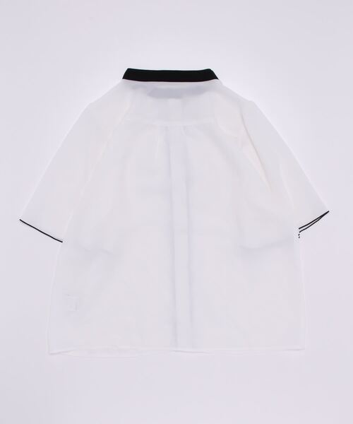 Te chichi TERRASSE（テチチテラス）の「バイカラーブラウス（シャツ/ブラウス・レディース・ベージュ/オフホワイト/サックスブルー・ﾌﾘ-）」の4枚目の写真