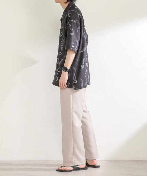 SENSE OF PLACE by URBAN RESEARCH（センスオブプレイスバイアーバンリサーチ）の「フェイクレザースタッズトングサンダル（サンダル・メンズ・ブラック/グリーン・LARGE/MEDIUM）」の6枚目の写真