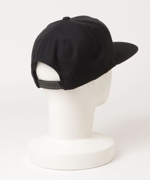 NineMicrophones（ナインマイクロフォンズ）の「SNAPBACK CAP-ICED-（キャップ・メンズ・ブラック・FREE）」の4枚目の写真