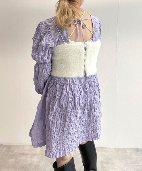 w closet(ダブルクローゼット)の「シャーリングパプスリーブチュニック(チュニック・レディース・ブラック/アイボリー/ラベンダー・FREE)」の12枚目の写真