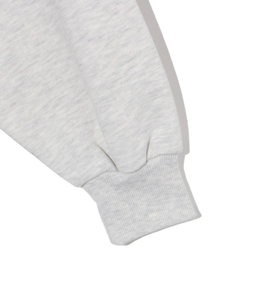 one way（ワンウェイ）の「cheri刺繍ロゴスウェット（スウェット・レディース・ライトベージュ/ブラック/ホワイト/ライトグレー・FREE）」の8枚目の写真