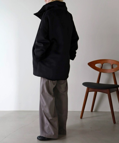 UNFIELD（アンフィールド）の「【UNFIELD】ハイネックショートコート（その他アウター・レディース・アイボリー/ブラック・FREE）」の8枚目の写真