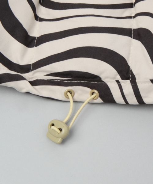 JEANASIS（ジーナシス）の「ダウンフウスヌード/352685（ネックウォーマー/スヌード・レディース・パープル/ホワイト系その他・FREE）」の8枚目の写真