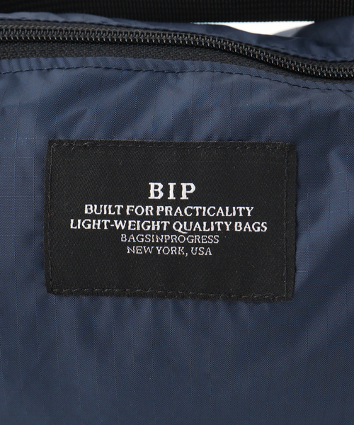 BAGSINPROGRESS（バッグズインプログレス）の「【BAGS IN PROGRESS】FANNYPACK CROSSBODY J：ショルダーバッグ（ショルダーバッグ・レディース・グリーン/ネイビー・FREE）」の13枚目の写真