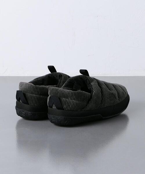 THE NORTH FACE(ザノースフェイス)の「<THE NORTH FACE> ヌプシ ミュール コーデュロイ(その他シューズ・メンズ・ベージュ/ブラック・8/10/9/7)」の6枚目の写真