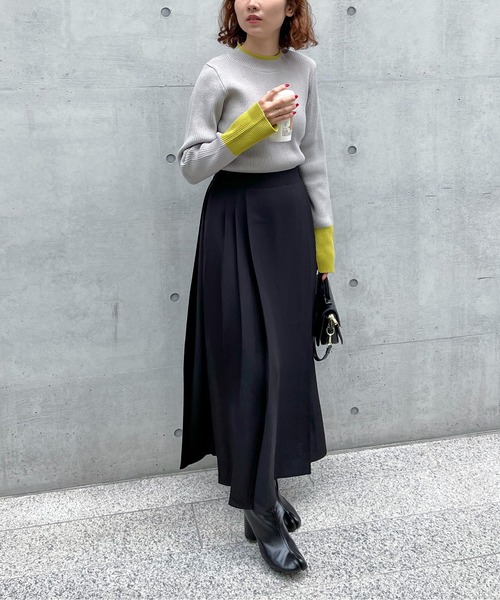 feepur（フェピュール）の「【ハンドウォッシャブル】バイカラースリットリブニット（ニット/セーター・レディース・グレー/オフホワイト/ブラック/チャコールグレー・MEDIUM）」の5枚目の写真